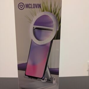 White Phone Stand with Ring Light